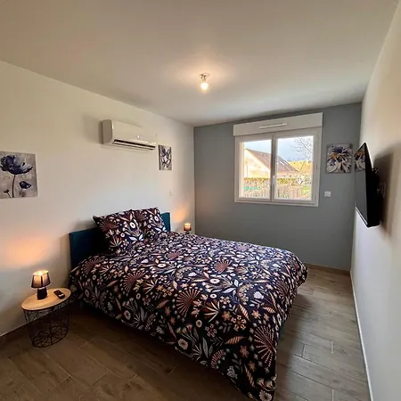 Maison 24 Couchages * Clermont-Creans