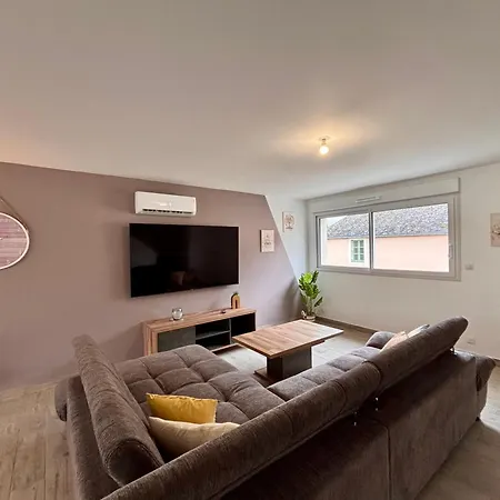 Дом отдыха Maison 24 Couchages Clermont-Creans