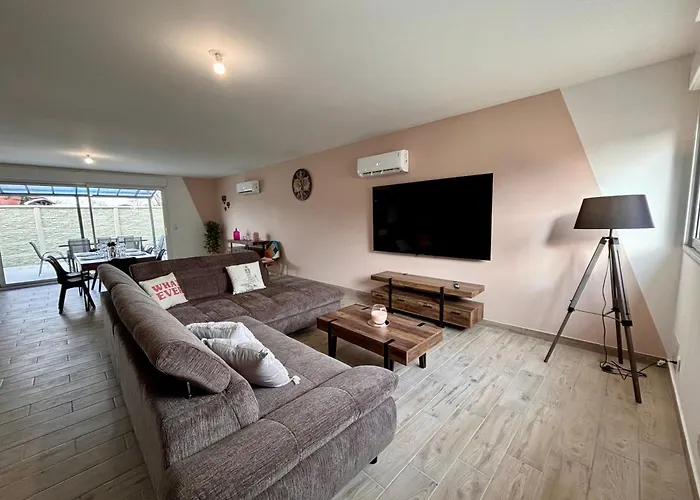 Maison 24 Couchages Ferienhaus Clermont-Creans