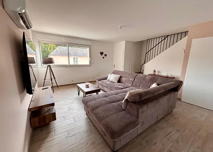 Ferienhaus Maison 24 Couchages *