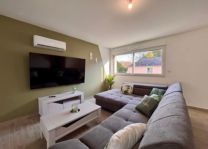 Maison 24 Couchages Clermont-Creans